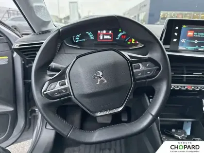 Photo 15 Peugeot 208  Electrique 50 kWh 136ch