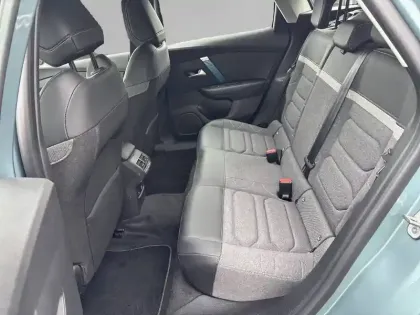 Photo 11 Citroën C4 e- 136 ch Automatique