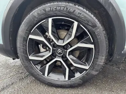 Photo 12 Citroën C4 e- 136 ch Automatique