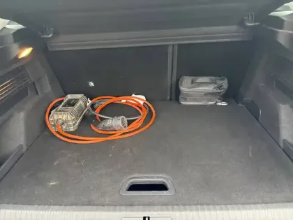 Photo 5 Citroën C4 e- 136 ch Automatique