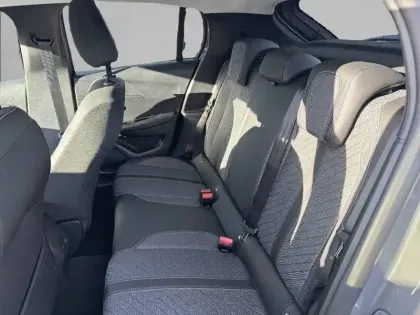 Photo 11 Peugeot 208  Hybrid 110 e-DCS6