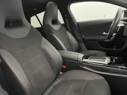 Photo 63 Mercedes CLA  Shooting Brake 250 e Hybrid EQ 8G-DCT