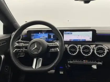 Photo 55 Mercedes CLA  Shooting Brake 250 e Hybrid EQ 8G-DCT