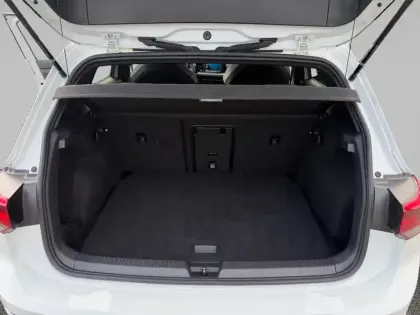 Photo 8 Volkswagen Golf  2.0 TDI SCR 150 DSG7