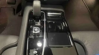 Photo 18 Volvo V60  T6 AWD Hybride Rechargeable 253 ch + 145 ch Geartronic 8