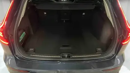 Photo 7 Volvo V60  T6 AWD Hybride Rechargeable 253 ch + 145 ch Geartronic 8