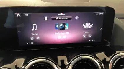 Photo 17 Mercedes GLA  200 7G-DCT