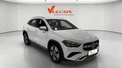 Photo 10 Mercedes GLA  200 7G-DCT