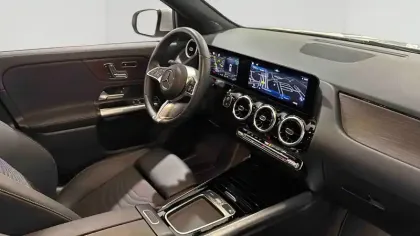 Photo 20 Mercedes GLA  200 7G-DCT