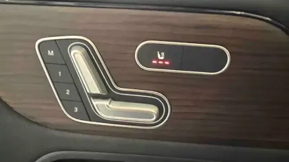 Photo 24 Mercedes GLA  200 7G-DCT