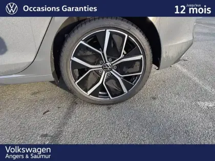 Photo 9 Volkswagen Golf  1.5 eTSI EVO2 150 DSG7