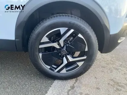 Photo 10 Peugeot 2008  PureTech 100 S&S BVM6