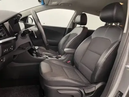 Photo 13 Kia Niro  1.6 GDi Hybride 141 ch DCT6