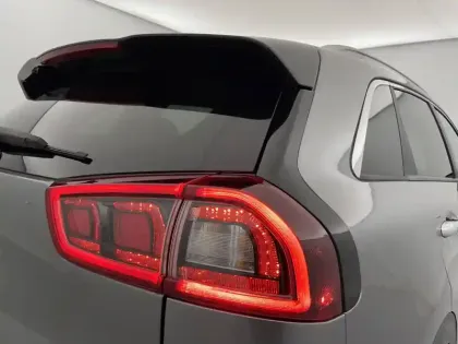 Photo 26 Kia Niro  1.6 GDi Hybride 141 ch DCT6