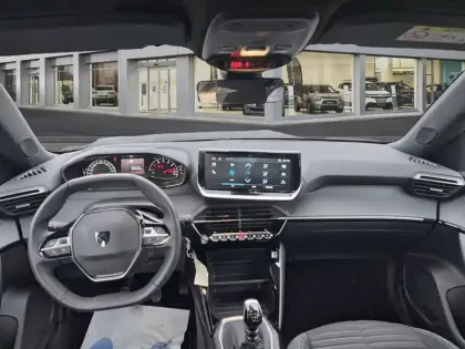 Photo 7 Peugeot 2008  PureTech 100 S&S BVM6