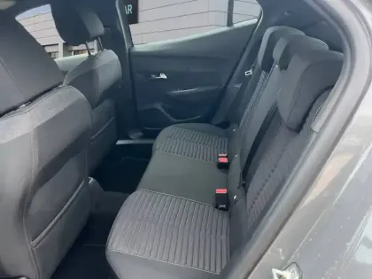 Photo 9 Peugeot 2008  PureTech 100 S&S BVM6