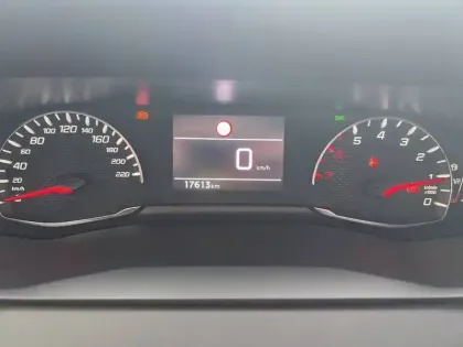 Photo 11 Peugeot 208  PureTech 100 S&S BVM6