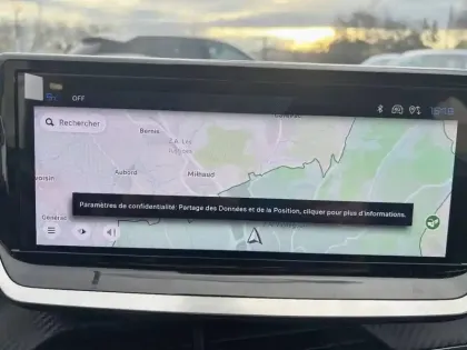 Photo 12 Peugeot 208  PureTech 100 S&S BVM6