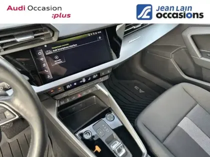 Photo 15 Audi A3  Sportback 40 TFSIe 204 S tronic 6