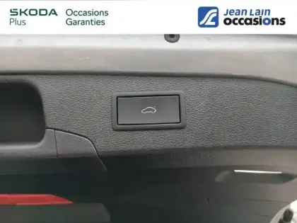 Photo 20 Skoda Superb  Combi 2.0 TDI 150 ch SCR DSG7