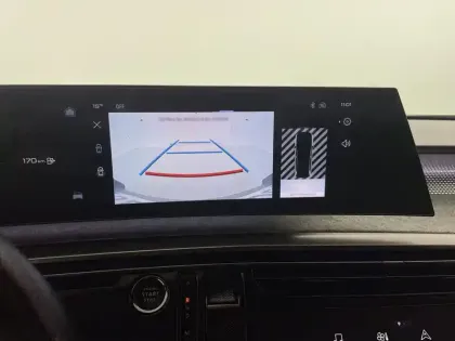 Photo 28 Peugeot 5008  Hybrid 136 e-DCS6