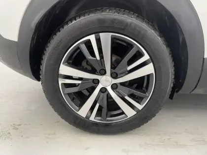 Photo 17 Peugeot 3008  1.6 BlueHDi 120ch S&S EAT6