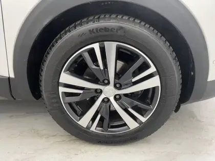 Photo 16 Peugeot 3008  1.6 BlueHDi 120ch S&S EAT6