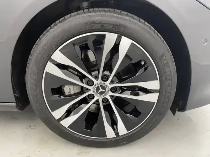 Photo 12 Mercedes Classe C  300 e 9G-Tronic e-Hybrid EQ