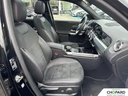 Photo 12 Mercedes GLB  200 d 8G-DCT