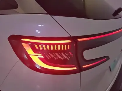 Photo 19 Renault Austral  E-Tech hybrid 200