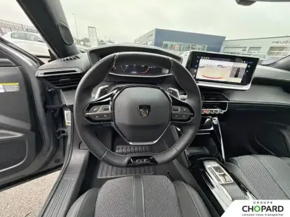 Photo 15 Peugeot 2008  Hybrid 136 e-DCS6