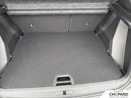 Photo 7 Peugeot 2008  Hybrid 136 e-DCS6