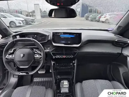 Photo 11 Peugeot 2008  Hybrid 136 e-DCS6