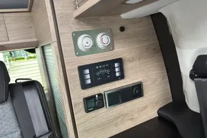 Photo 28 Citroën Spacetourer Holidays Diesel 180 ch boîte automatique