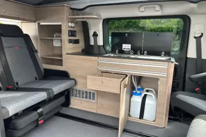 Photo 31 Citroën Spacetourer Holidays Diesel 180 ch boîte automatique