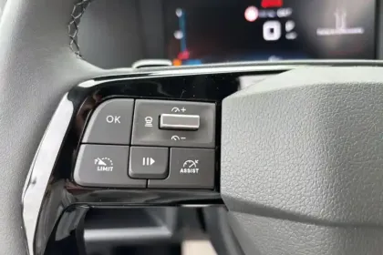 Photo 11 Citroën Spacetourer Holidays Diesel 180 ch boîte automatique