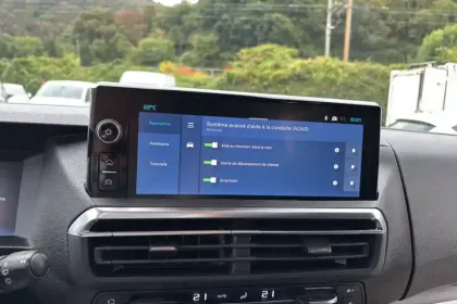 Photo 22 Citroën Spacetourer Holidays Diesel 180 ch boîte automatique