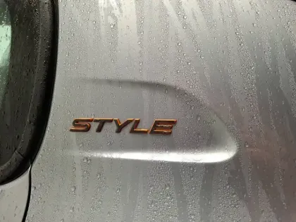 Photo 28 Peugeot 208  100 S&S BVM6