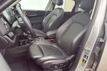 Photo 36 Mini Mini Countryman 125 - 95 ch ALL4 BVA6