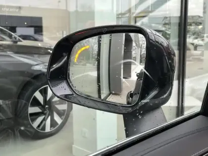 Photo 34 Volvo Xc90  T8 AWD Hybride Rechargeable 455 ch Geartronic 8 7pl