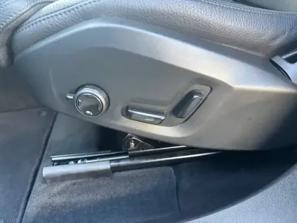 Photo 13 Volvo Xc60  T6 AWD Hybride rechargeable 253 ch+145 ch Geartronic 8