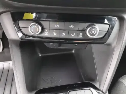 Photo 21 Opel Corsa  1.2 75 ch BVM5