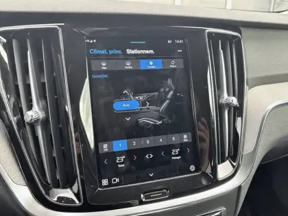 Photo 13 Volvo V60  B3 163 ch DCT 7