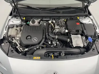 Photo 85 Mercedes CLA  Coupé 250 e Hybrid EQ 8G-DCT