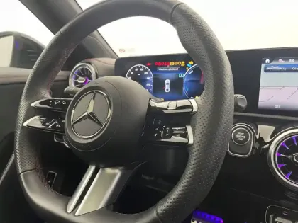 Photo 24 Mercedes CLA  Coupé 250 e Hybrid EQ 8G-DCT