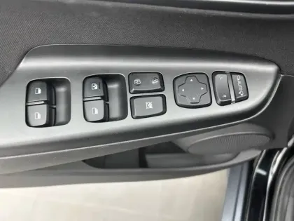 Photo 18 Hyundai Kona  Hybrid 141