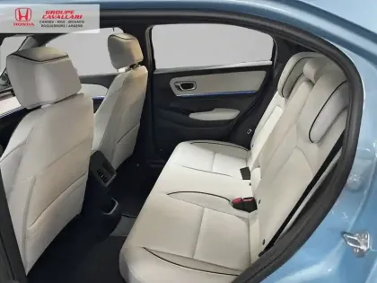 Photo 40 Honda E:ny1  204 ch