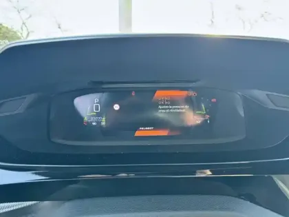 Photo 9 Peugeot 308  BlueHDi 130ch S&S EAT8