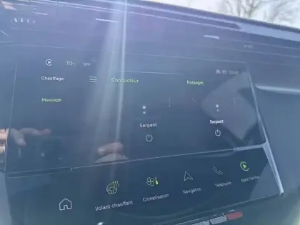 Photo 19 Peugeot 308  BlueHDi 130ch S&S EAT8