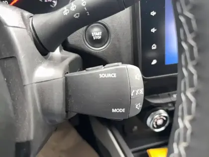 Photo 125 Dacia Duster  TCe 150 FAP 4x2 EDC